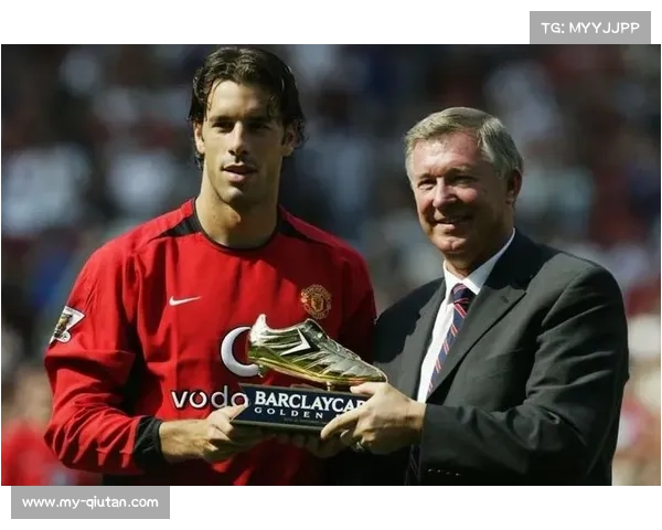 曼联传奇范尼回归，为何会引发如此轰动？